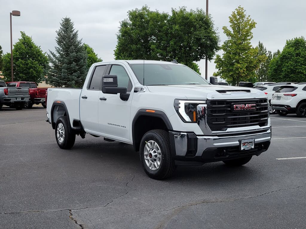 2025 GMC Sierra 2500HD Pro Double Cab 4WD