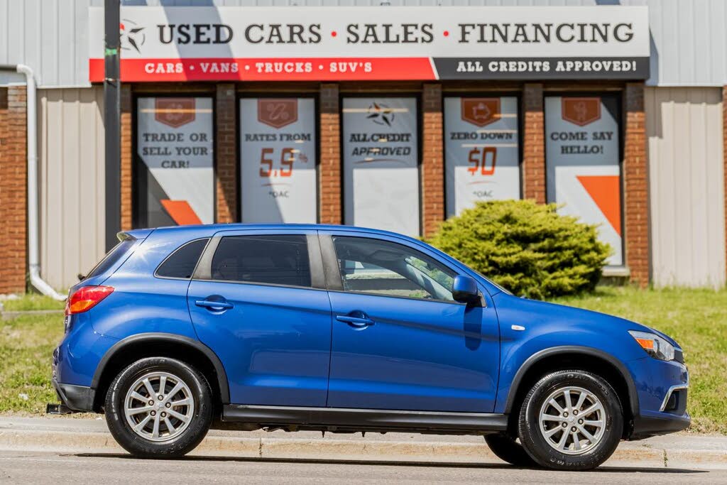 Mitsubishi RVR SE AWD 2016