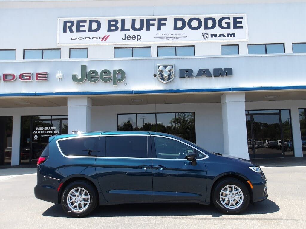 2025 Chrysler Pacifica Select FWD