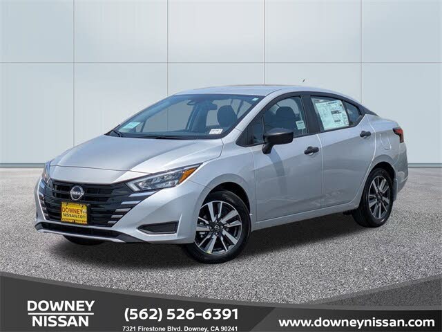 2025 Nissan Versa S FWD