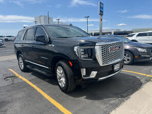 GMC Yukon Denali 4WD