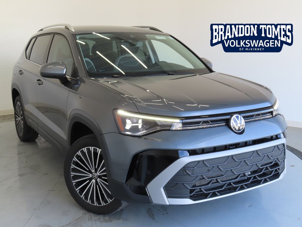 2025 Volkswagen Taos SE FWD