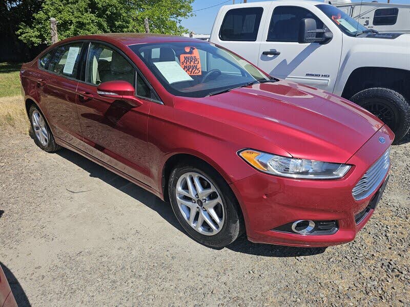 2014 Ford Fusion SE