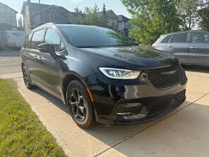 Chrysler Pacifica Hybrid Touring Plus FWD