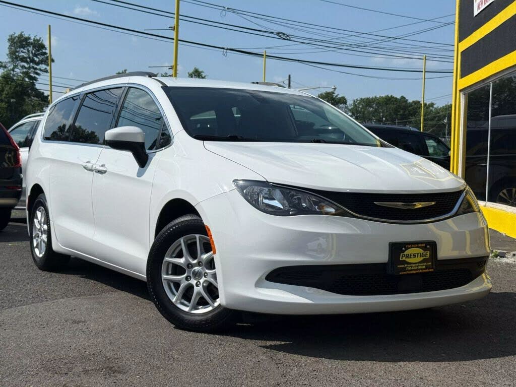 2021 Chrysler Voyager LXi FWD