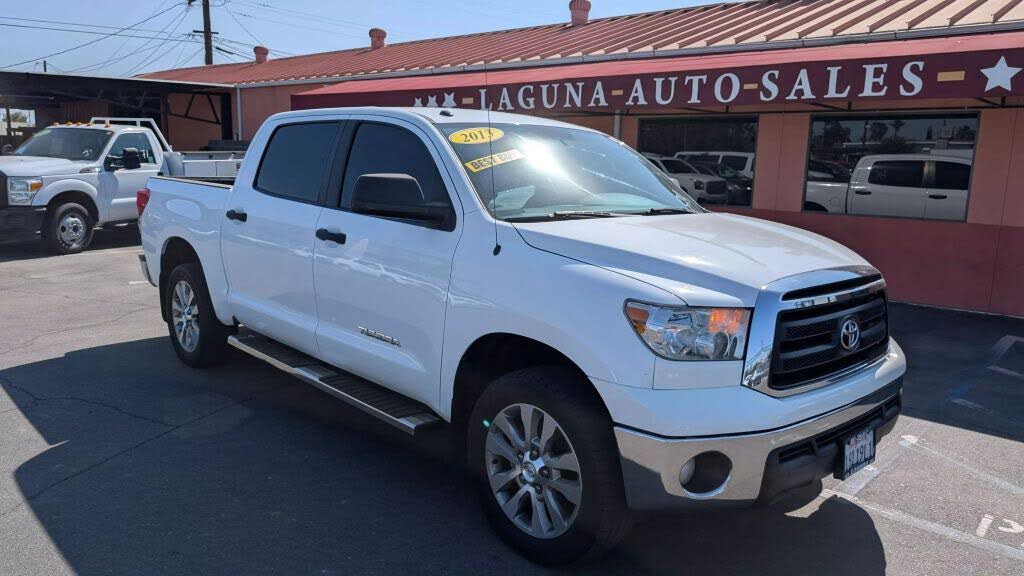 2013 Toyota Tundra Grade CrewMax 4.6L
