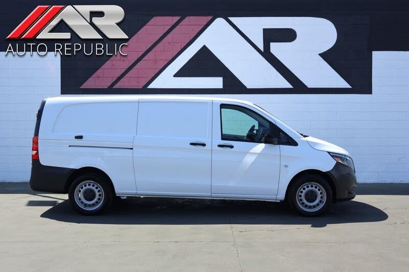 2020 Mercedes-Benz Metris Passenger RWD