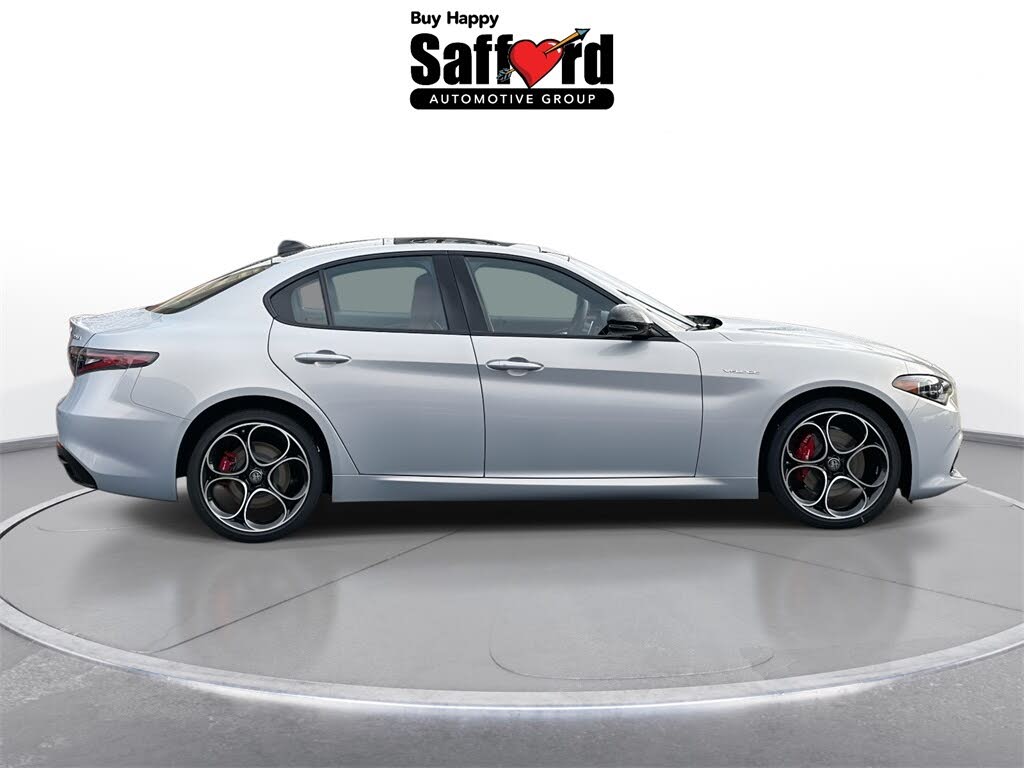 2025 Alfa Romeo Giulia AWD