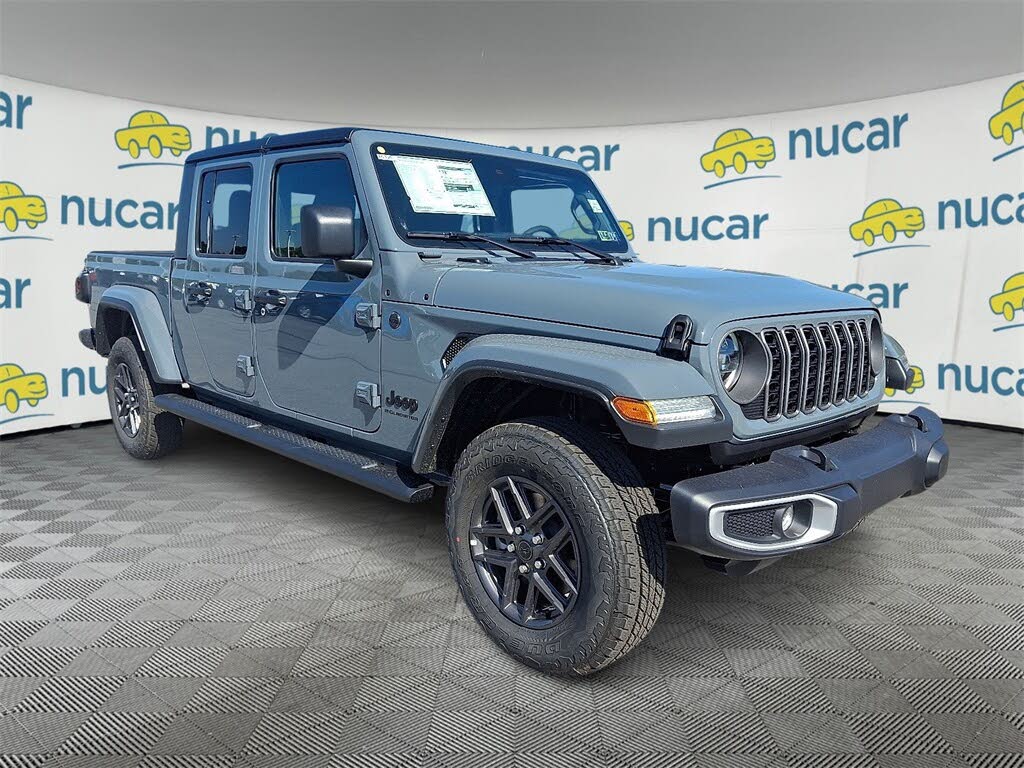 2025 Jeep Gladiator Sport S Crew Cab 4WD