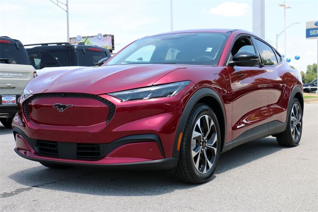 2025 Ford Mustang Mach-E Select RWD