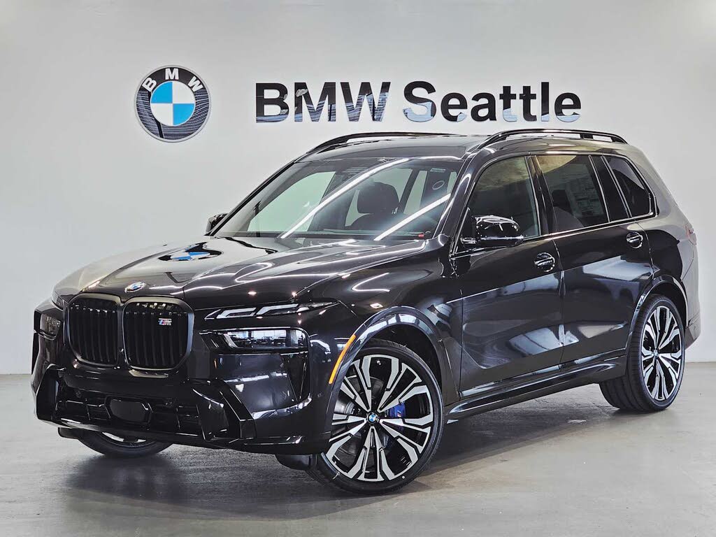 2026 BMW X7 M60i AWD