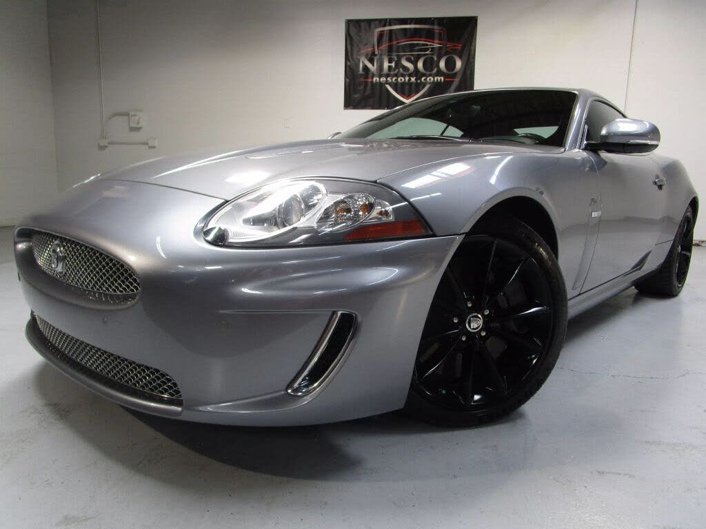 2010 Jaguar XK-Series XKR Coupe RWD