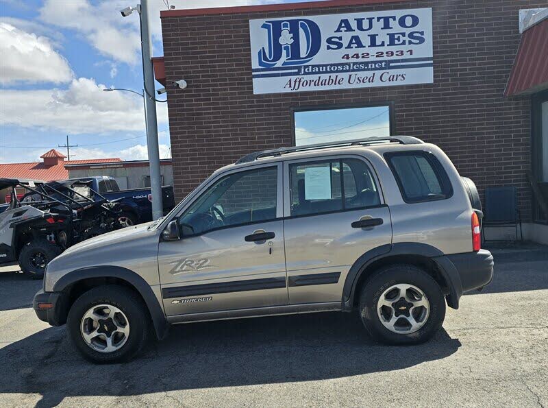 2002 Chevrolet Tracker ZR2 4-Door 4WD