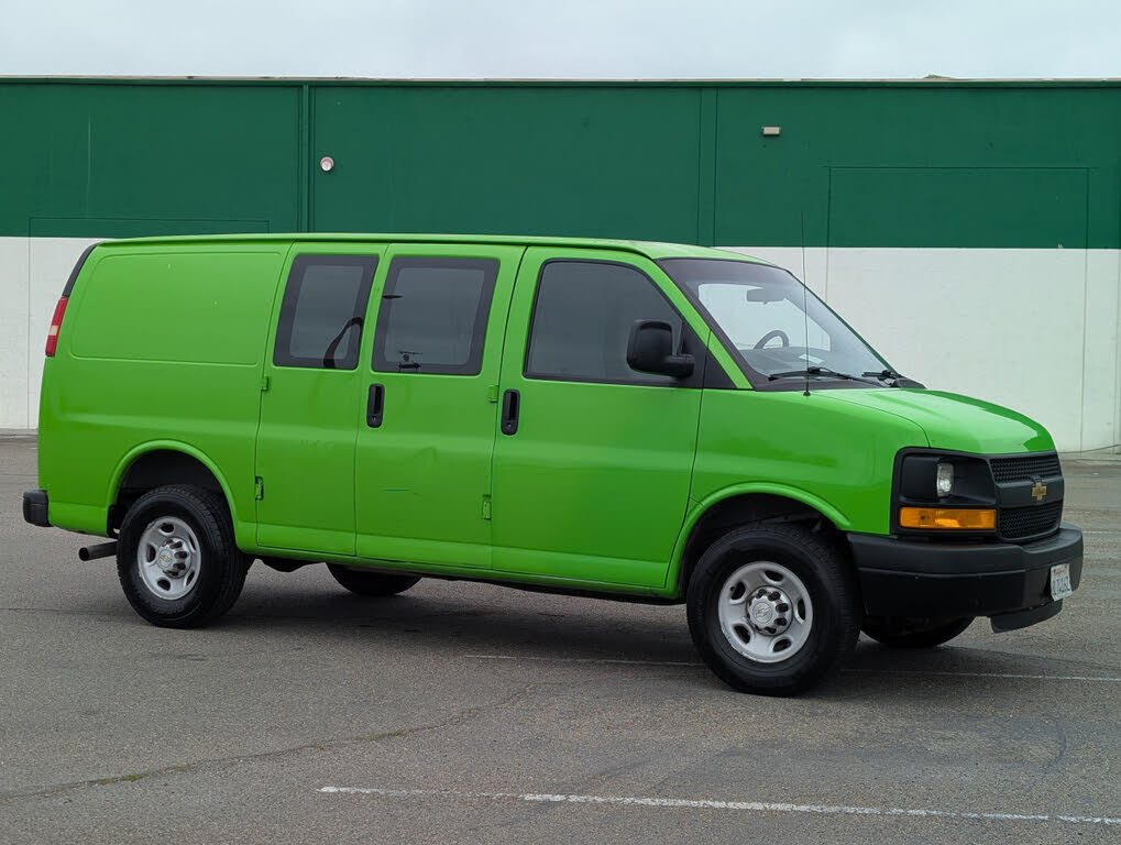 2007 Chevrolet Express Cargo 2500 RWD