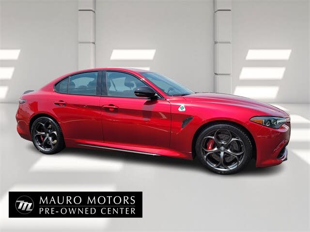 2024 Alfa Romeo Giulia Quadrifoglio RWD
