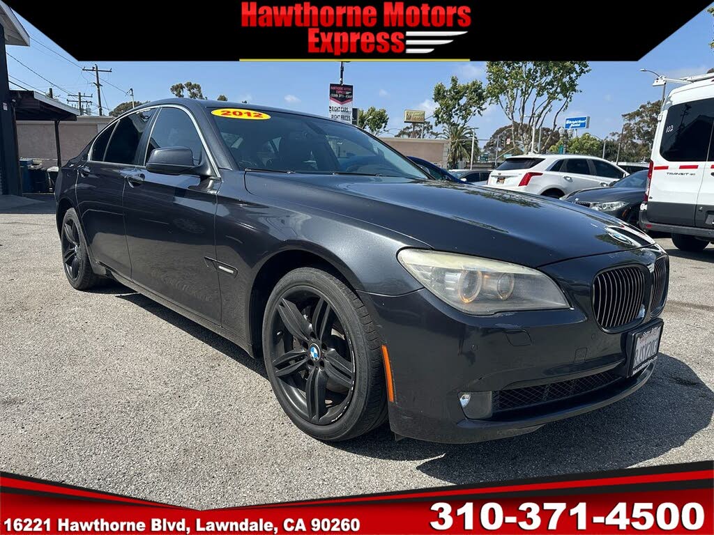 2012 BMW 7 Series 740i RWD