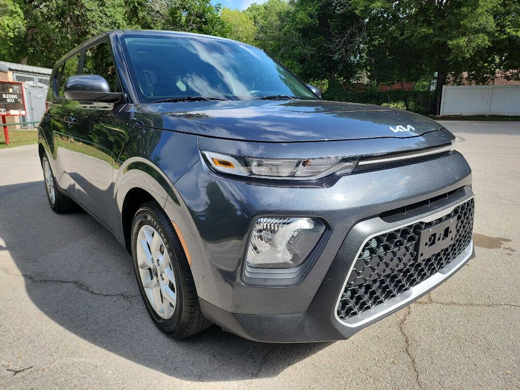2022 Kia Soul LX FWD