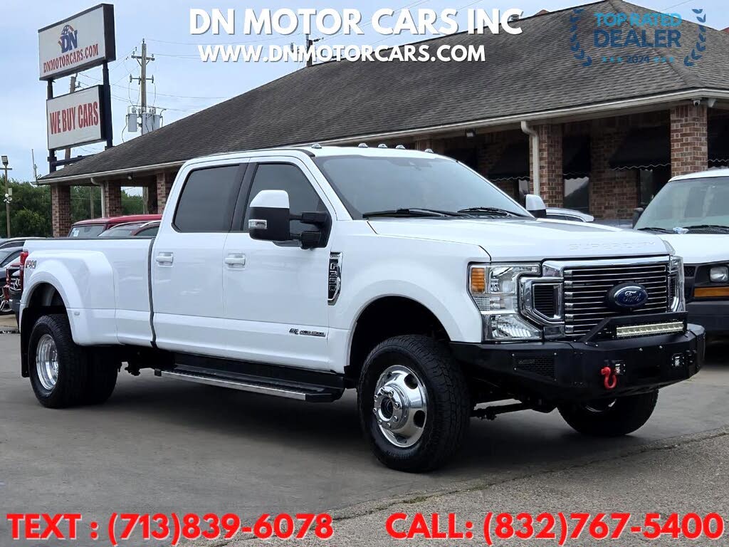 2022 Ford F-350 Super Duty Lariat Crew Cab LB DRW 4WD