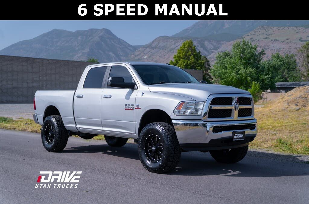 2014 RAM 2500 SLT Crew Cab 4WD