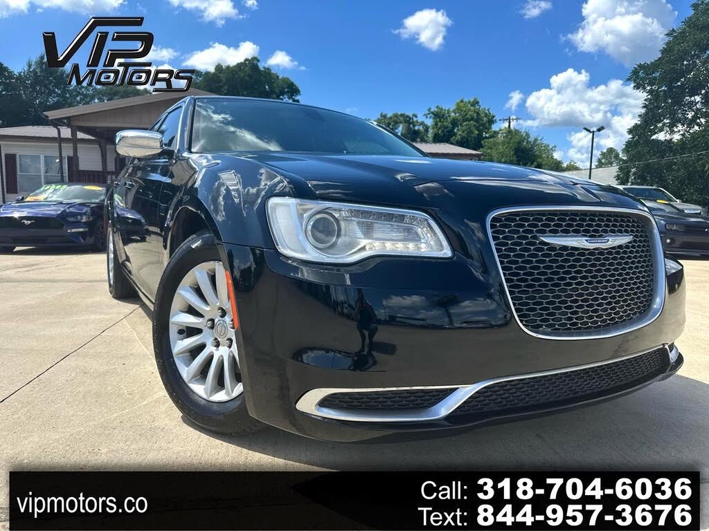 2019 Chrysler 300 Touring RWD