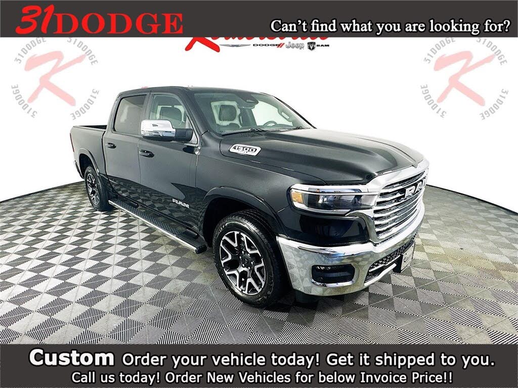 2025 RAM 1500 Laramie Crew Cab 4WD