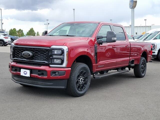 2025 Ford F-350 Super Duty Lariat Crew Cab 4WD