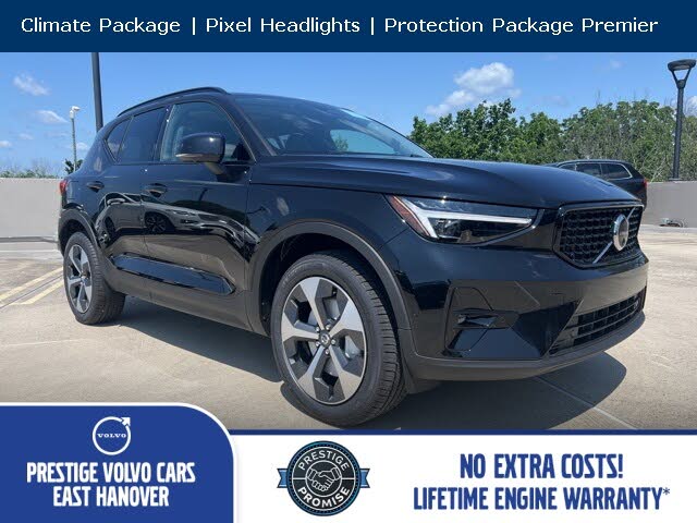 2026 Volvo XC40 B5 Plus AWD