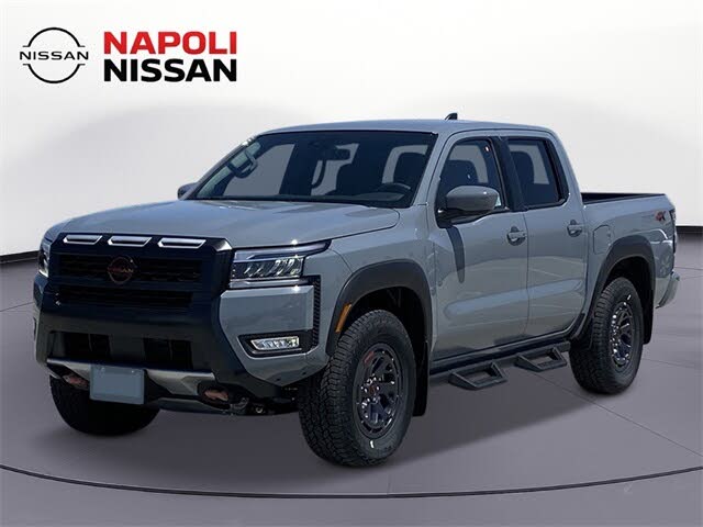 2025 Nissan Frontier PRO-4X Crew Cab 4WD