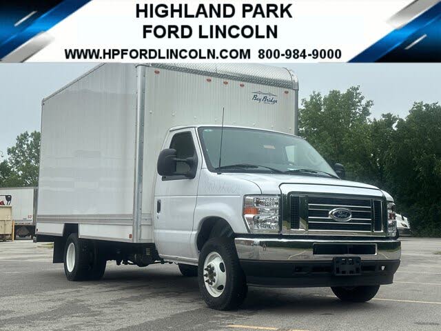 2024 Ford E-Series Chassis E-450 SD Cutaway 158 DRW RWD