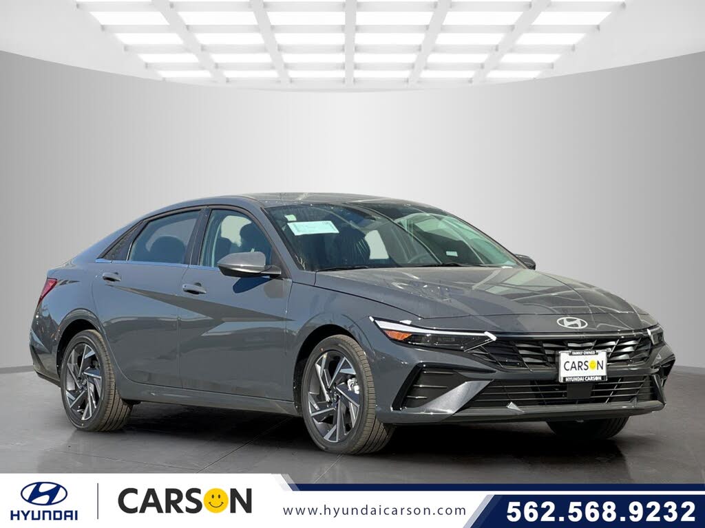 2025 Hyundai Elantra SEL Convenience FWD
