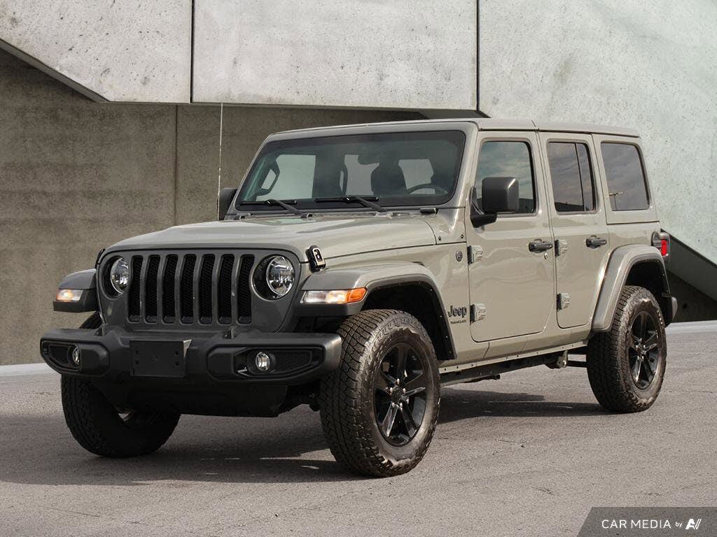 2023 Jeep Wrangler Sahara Altitude 4-Door 4WD
