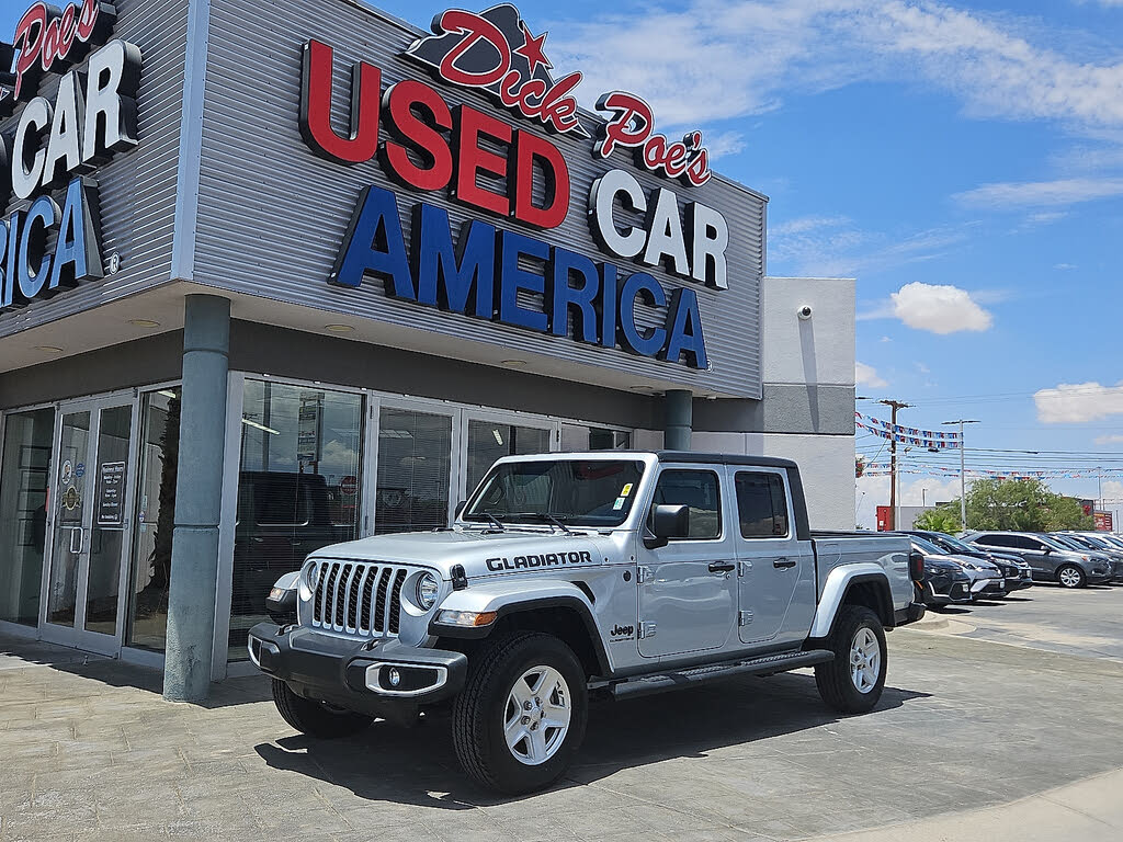 2023 Jeep Gladiator Sport S Crew Cab 4WD