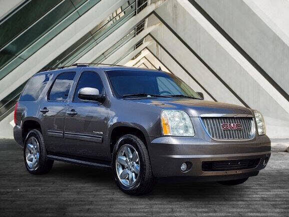 2011 GMC Yukon SLT1