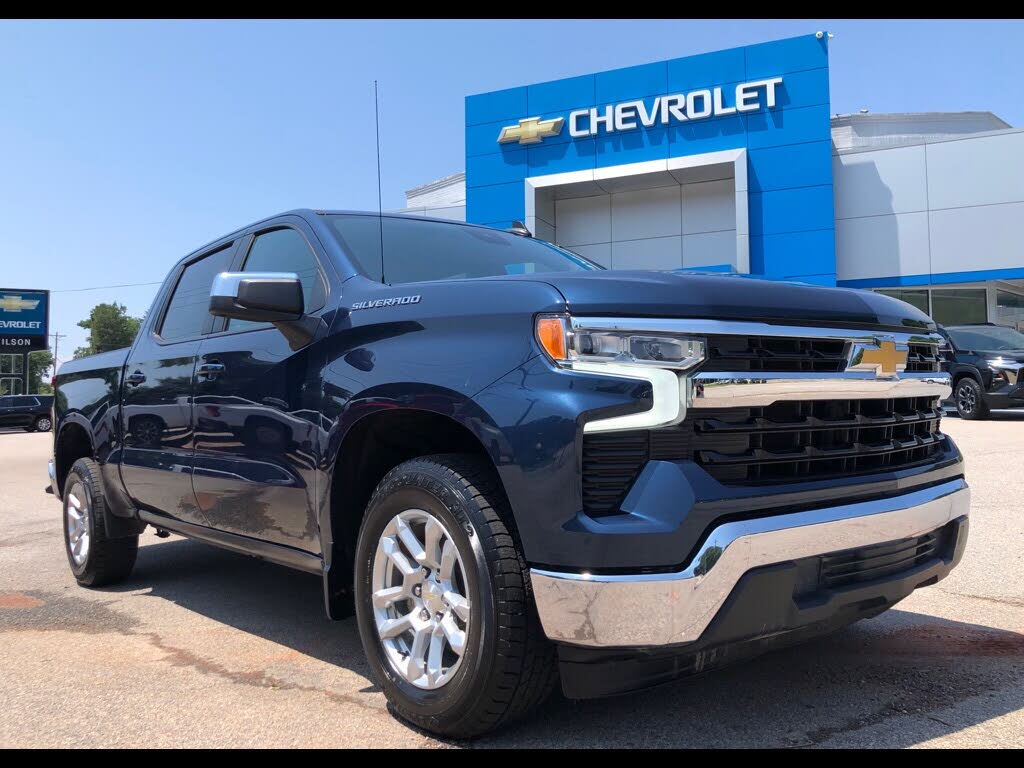 2023 Chevrolet Silverado 1500 LT Crew Cab RWD