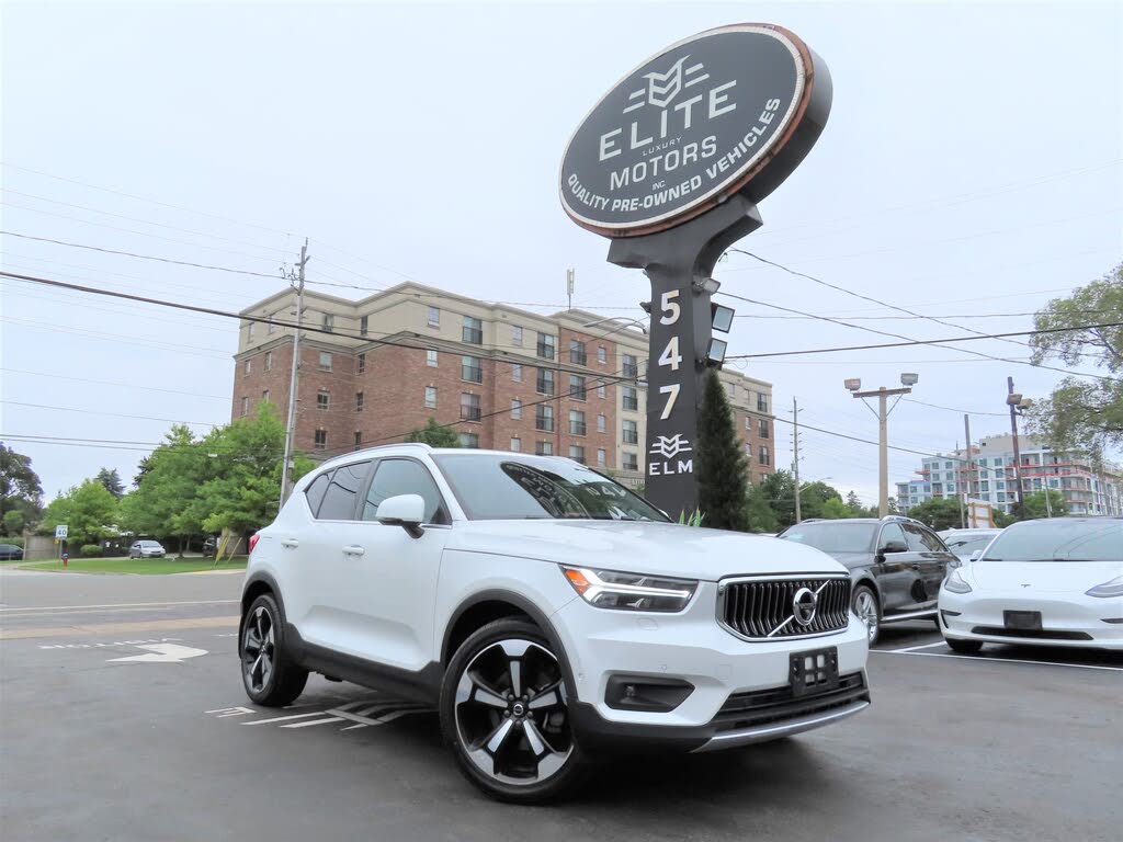 2021 Volvo XC40 T5 Inscription AWD