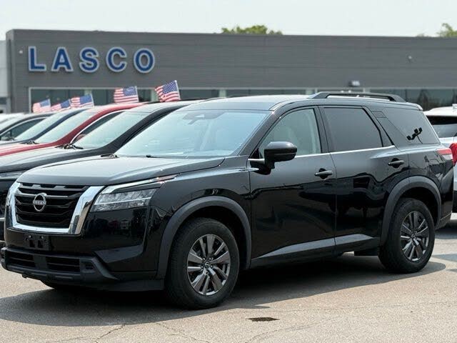 2022 Nissan Pathfinder SV 4WD