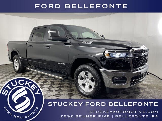 2025 RAM 1500 Big Horn Crew Cab 4WD