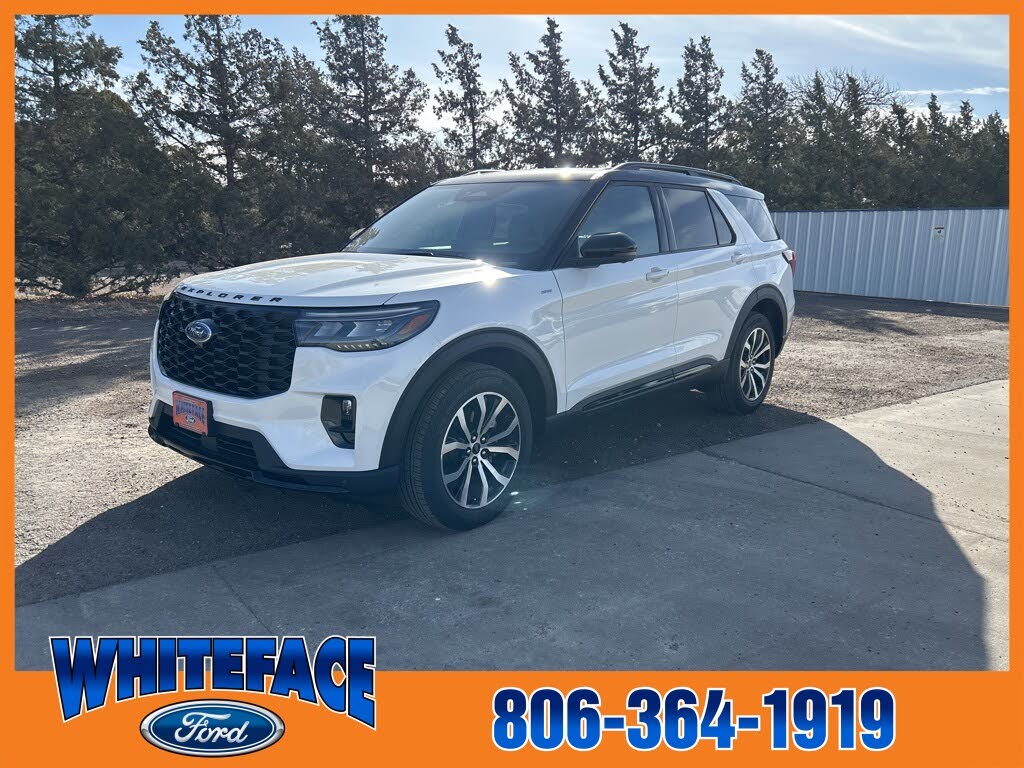 2025 Ford Explorer ST-Line AWD