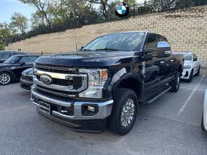 Ford F-350 Super Duty XLT Crew Cab 4WD