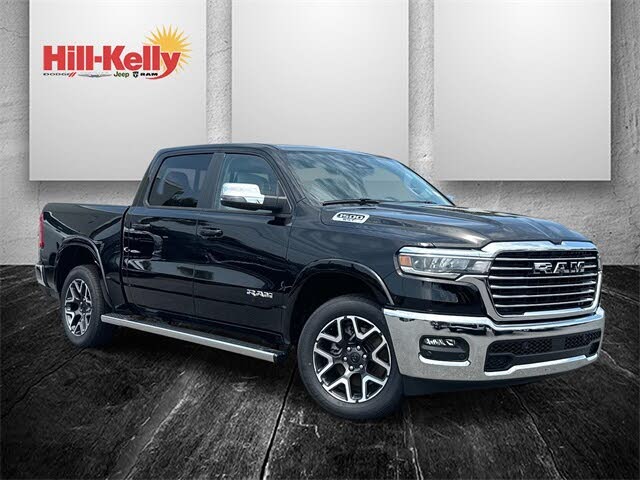 2025 RAM 1500 Laramie Crew Cab 4WD