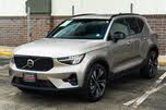 Volvo XC40 B5 Ultimate Dark Theme AWD