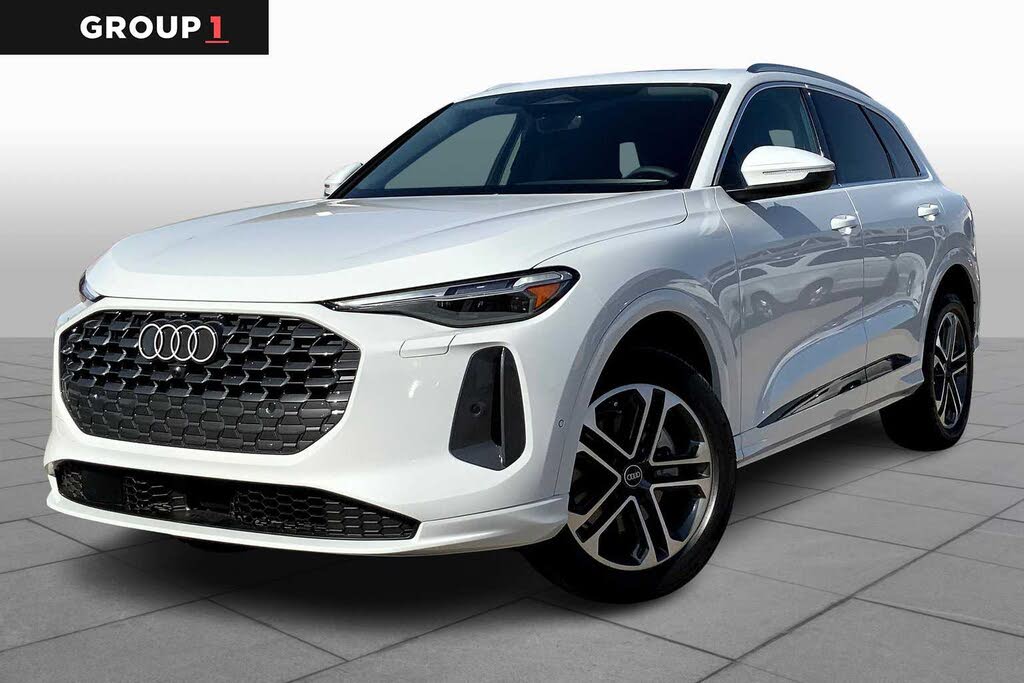 2025 Audi Q5 quattro Premium Plus 40 TFSI