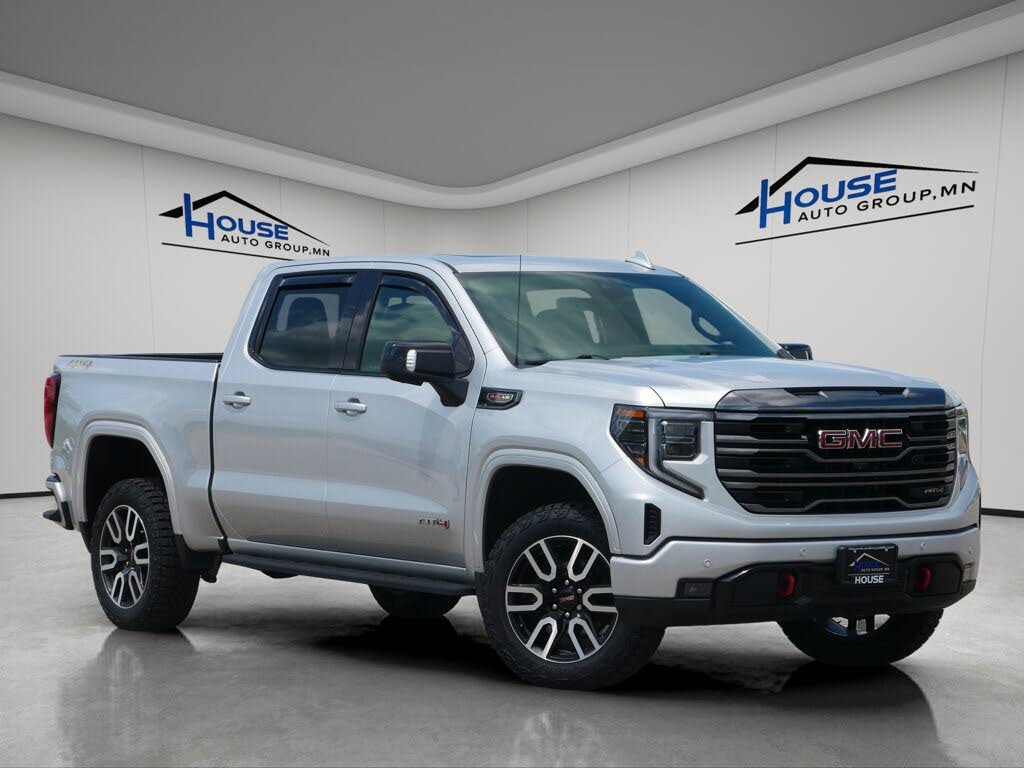 2022 GMC Sierra 1500 AT4 Crew Cab 4WD