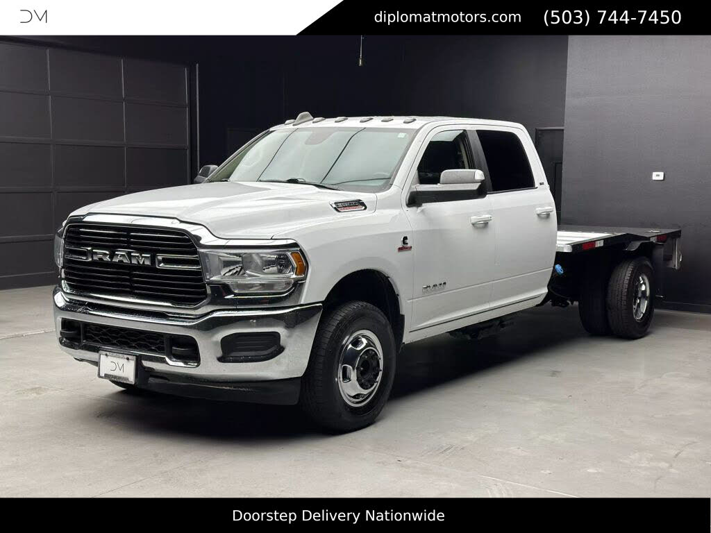 2020 RAM 3500 Chassis SLT Crew Cab DRW 4WD