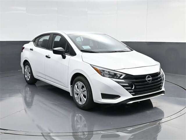 2025 Nissan Versa S FWD