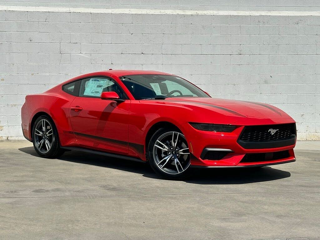 2025 Ford Mustang EcoBoost Fastback RWD