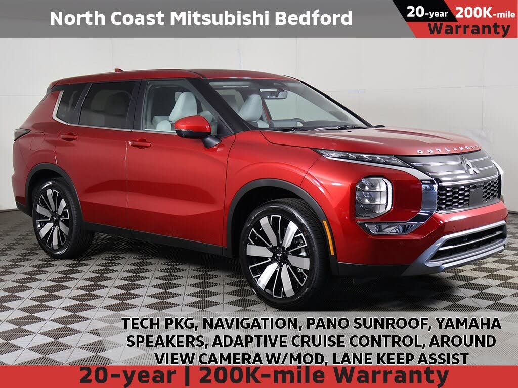 2025 Mitsubishi Outlander SE FWD