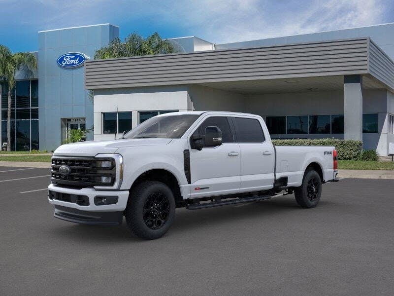 2024 Ford F-350 Super Duty Lariat Crew Cab 4WD