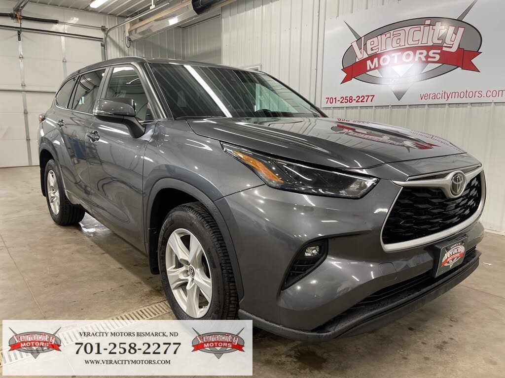 2024 Toyota Highlander LE AWD