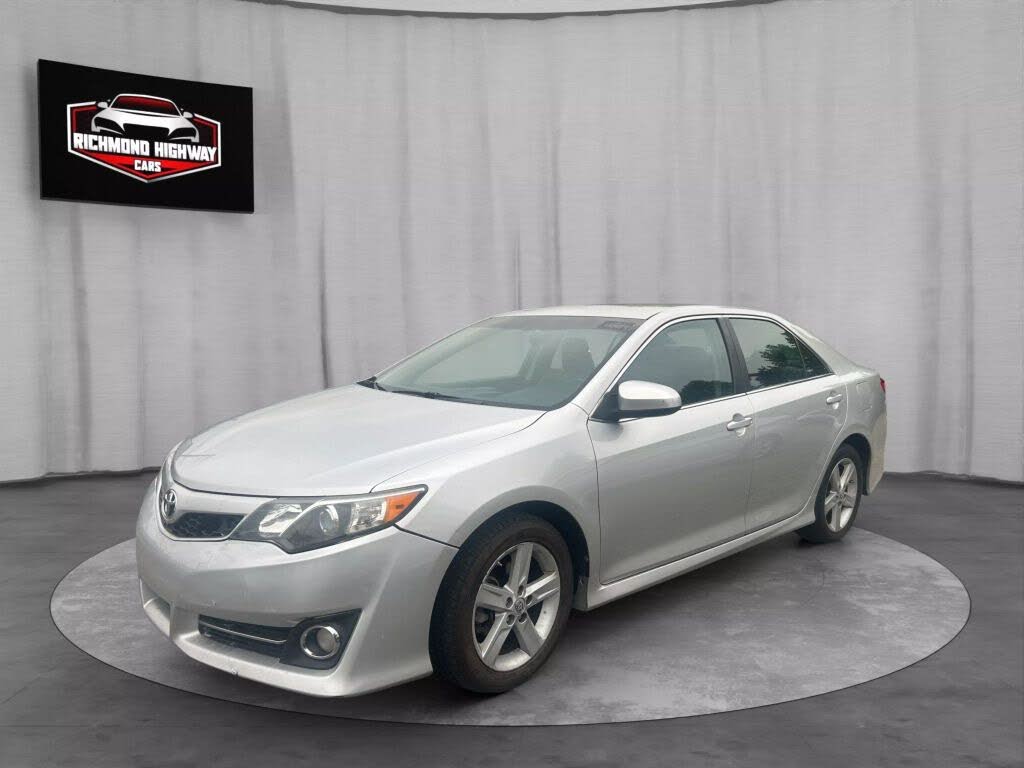 2013 Toyota Camry SE